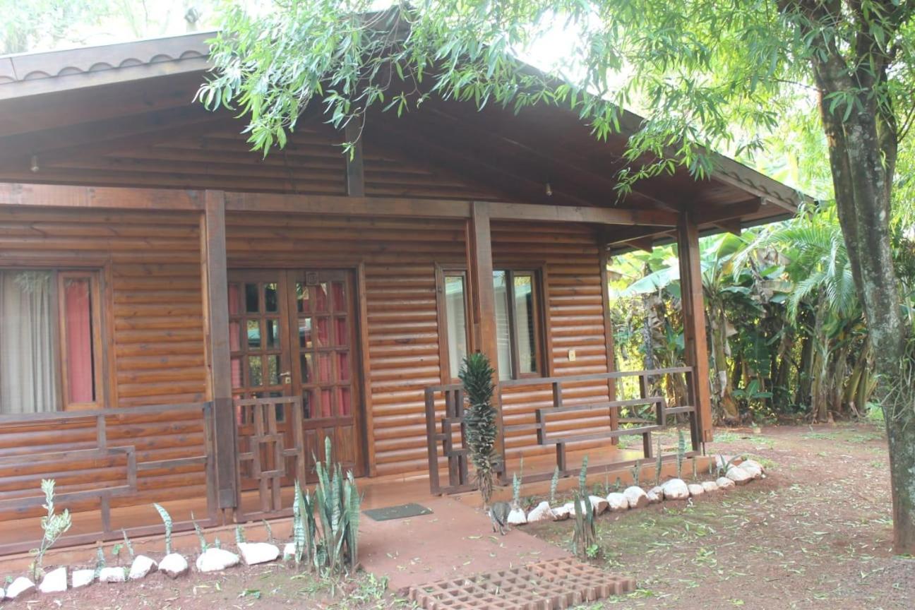 Cabanas Raices Pampeanas Puerto Iguazú Kültér fotó